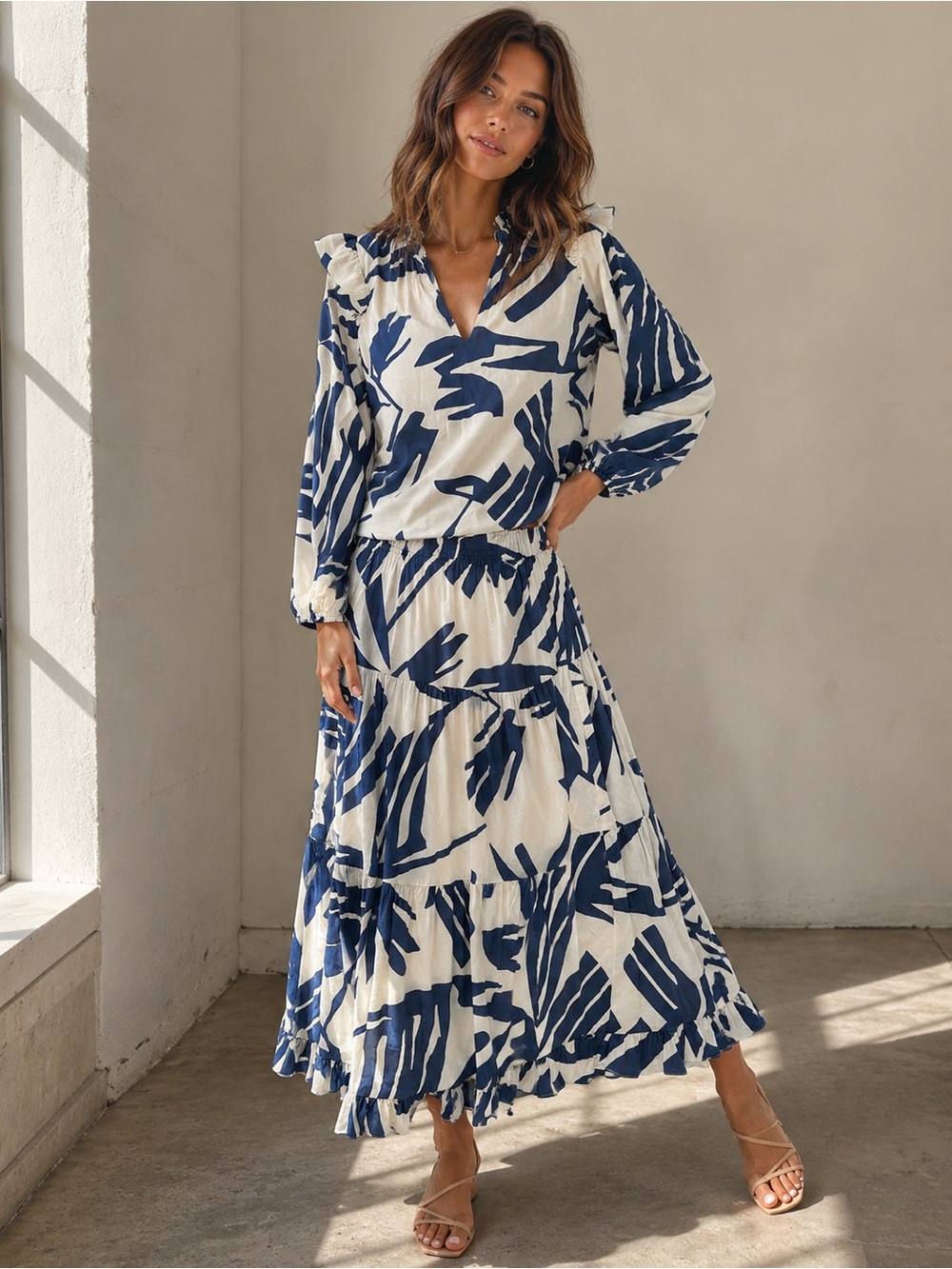 Willa Story Blue & White maxi Skirt set  / with top size small